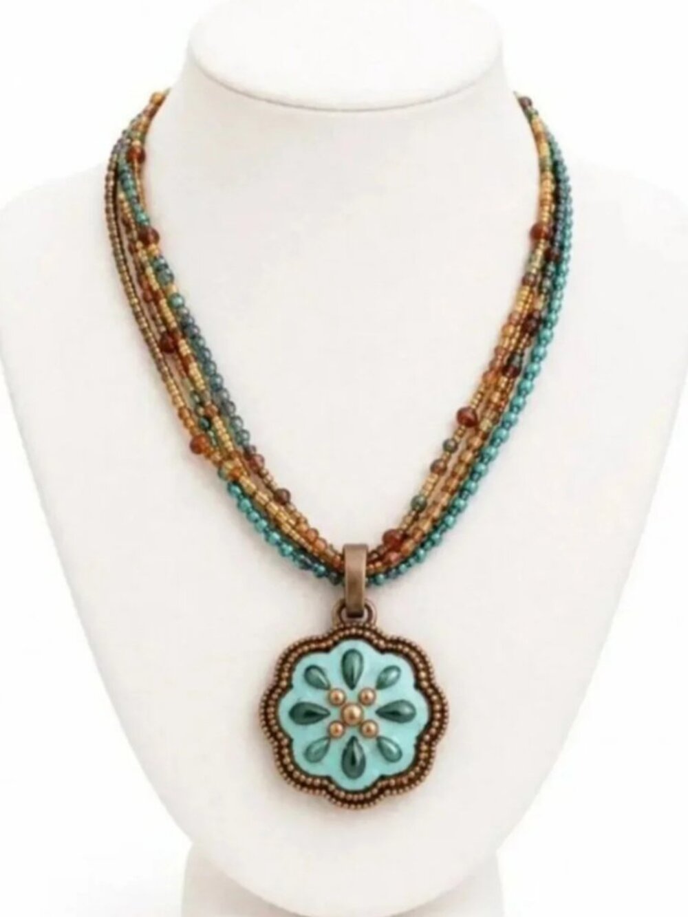 Vintage AVON Metal & Enamel Pendant Necklace